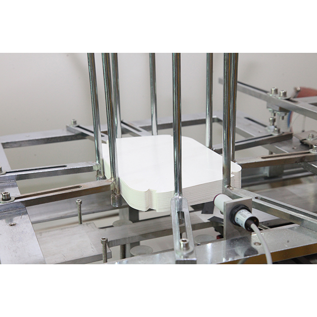 BJ-CHR 食(shí)品紙托盒成(chéng)型機