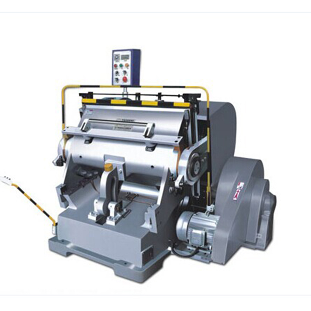 BJ-PYQ203C 半自(zì)動平壓壓痕(hén)切線機